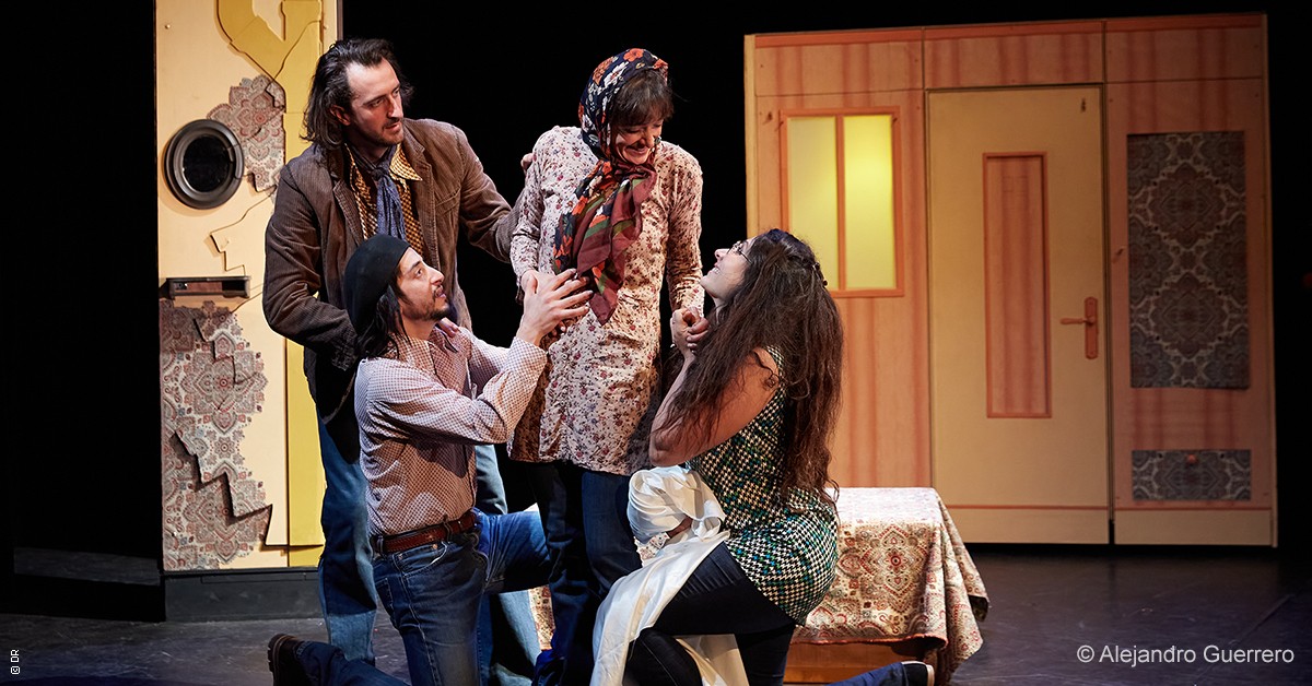 Les Poup&eacute;es Persanes