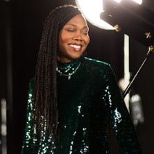 Kareen Guiock Thuram + Premi&egrave;re Partie : Trio Odeza