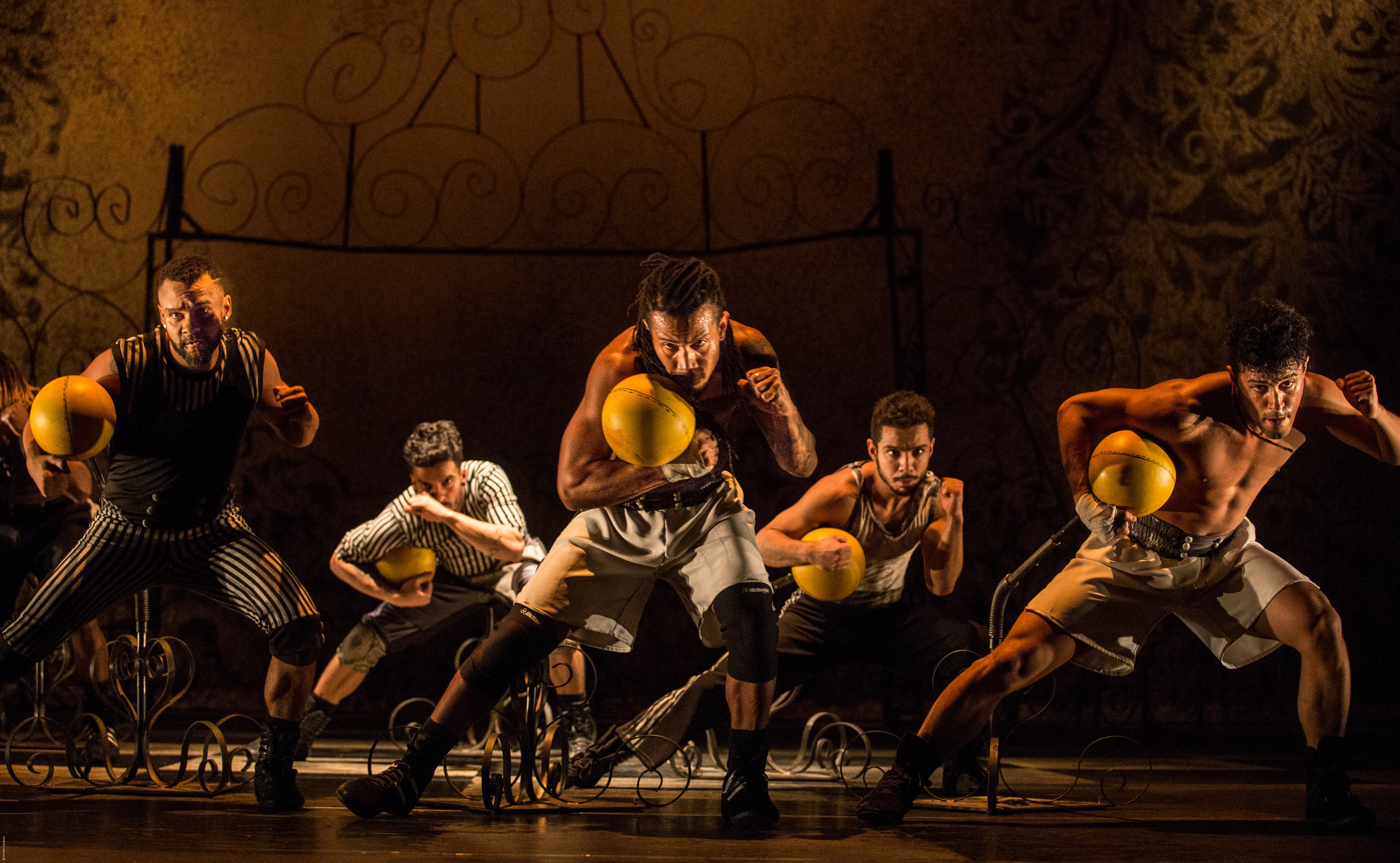 &copy; Michel Cavalca