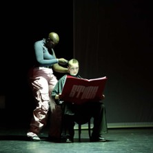 Ground Extended Stuck / Bounce - Mounia Nassangar / Sons of Wind, Chaillot Th&eacute;&acirc;tre National de la Da