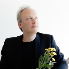 Lumi&egrave;res sur les Partitas de Bach - Romain Descharmes - Th&eacute;&acirc;tre des Bouffes du Nord, Paris