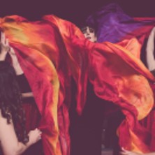 Sarah Lenka et R&eacute;becca