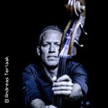 Avishai Cohen (contrebasse)